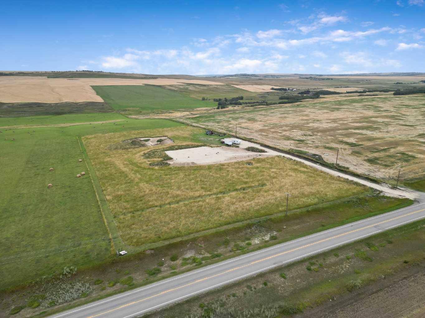 Rural Foothills County, AB T0L 0H0,8 Acres 543 W