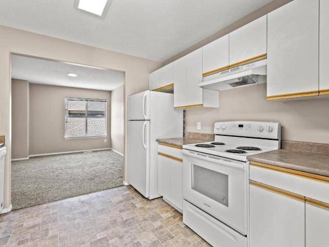 Kamloops, BC V1S 1Y5,19 1920 HUGH ALLAN DRIVE