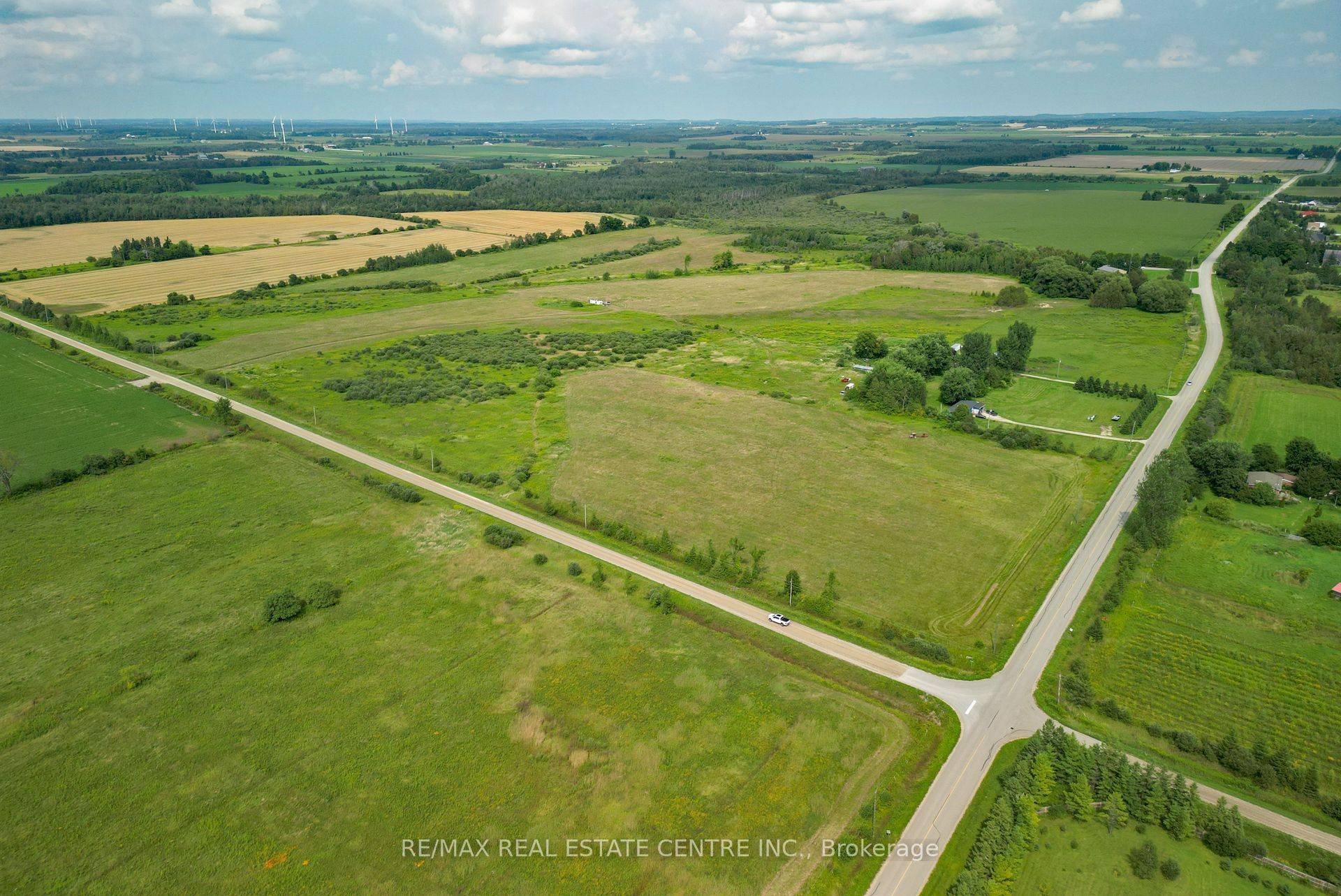 Amaranth, ON L9W 4Y1,383299 20 Side Road