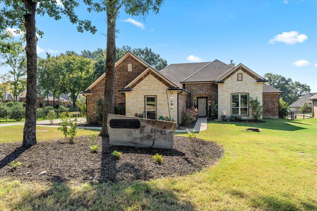 Mabank, TX 75143,101 Lighthouse Lane