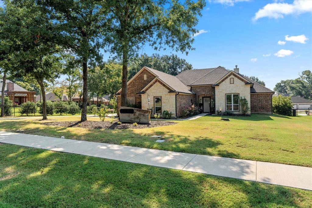 Mabank, TX 75143,101 Lighthouse Lane