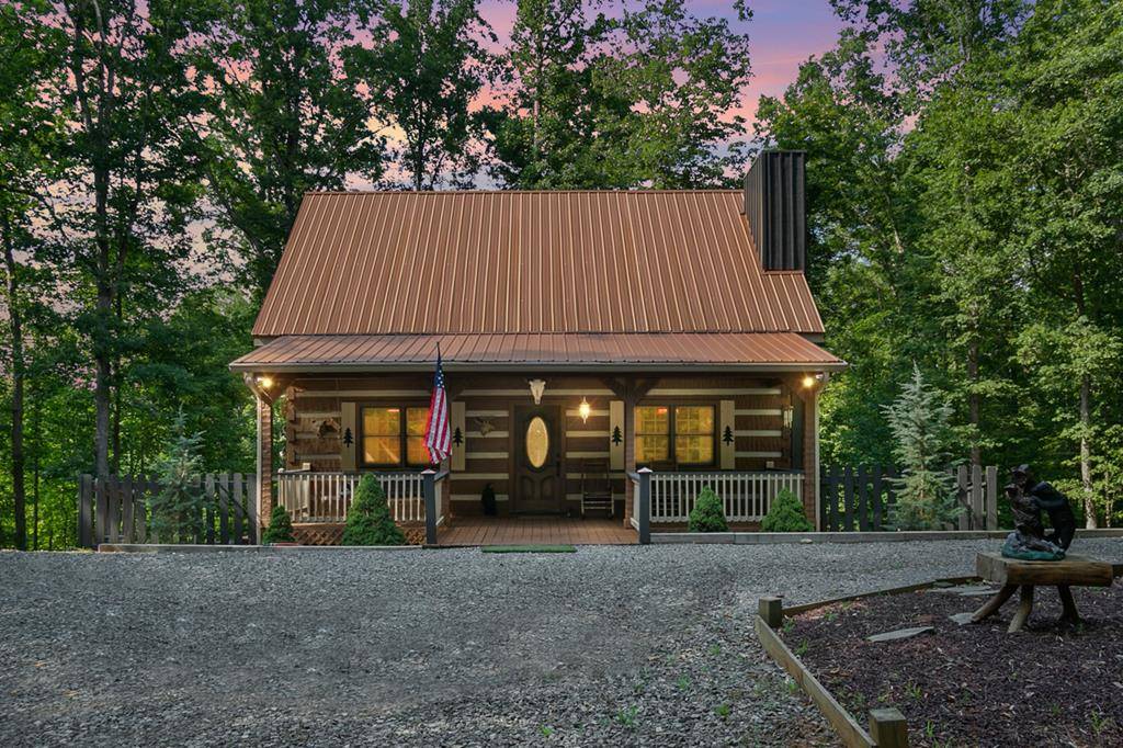 Ellijay, GA 30540,810 Zenith Trail