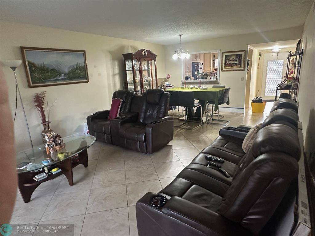 Sunrise, FL 33322,9541 Sunrise Lakes Blvd  #104