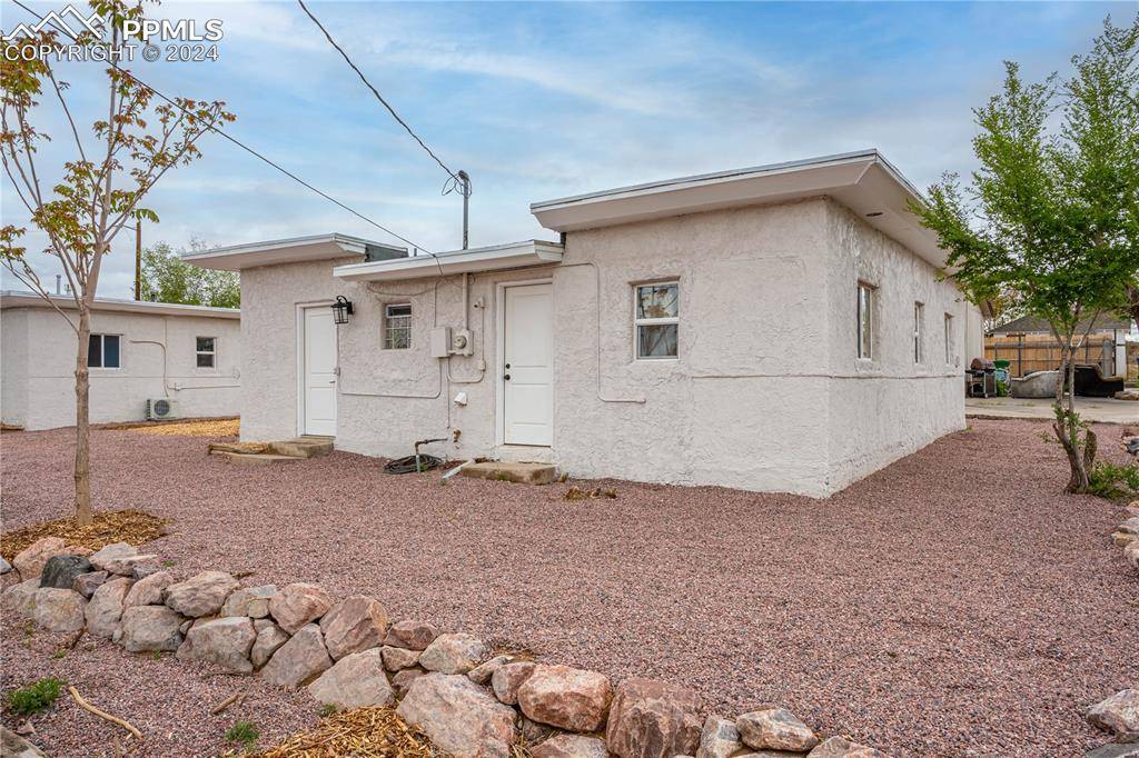 Pueblo, CO 81001,1206 Catalpa ST