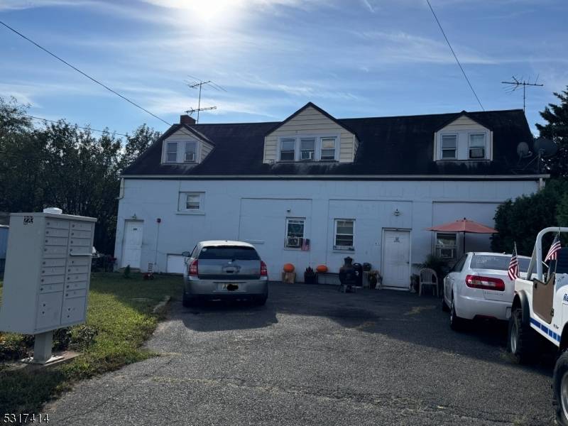 Manville Boro, NJ 08835,223 Wyoming Pl