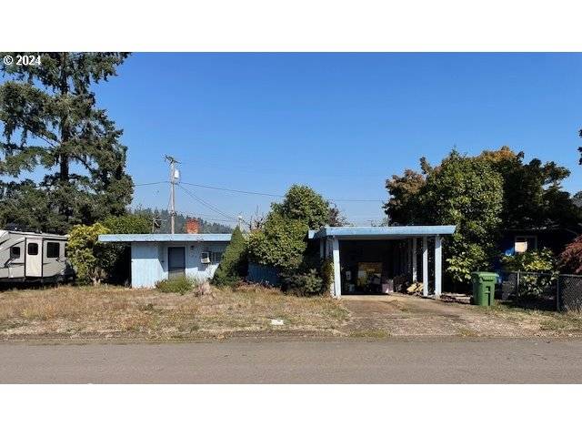 Cottage Grove, OR 97424,1048 Pennoyer AVE