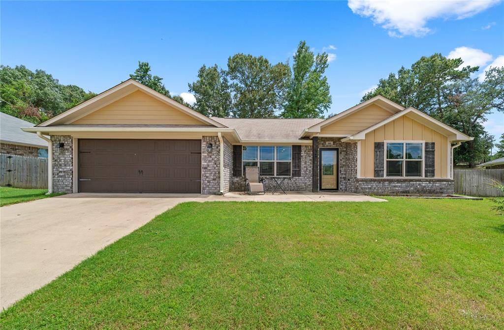 Lindale, TX 75771,305 Mission Crest Circle