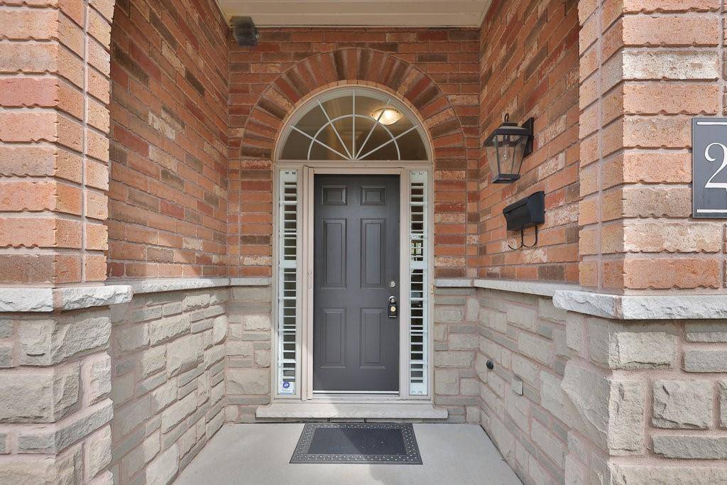 289 PLAINS Road W #24, Burlington, ON L7T 1G1
