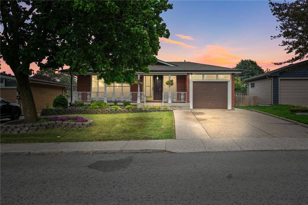 77 GREENFORD Drive, Hamilton, ON L8G 2G6