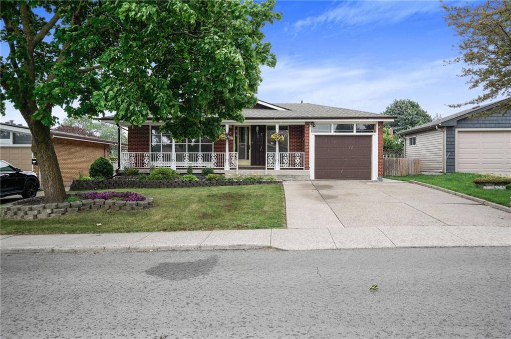 77 GREENFORD Drive, Hamilton, ON L8G 2G6