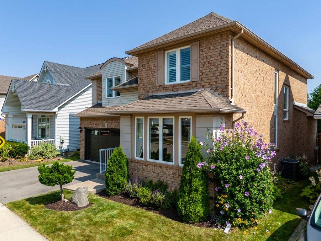 Burlington, ON L7L 6L6,2247 PATHFINDER Drive