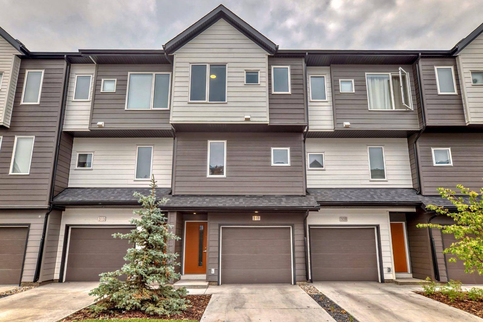 Calgary, AB T3N 1Y8,311 Skyview Ranch CIR NE