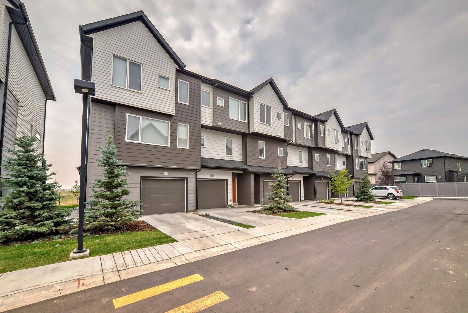 Calgary, AB T3N 1Y8,311 Skyview Ranch CIR NE