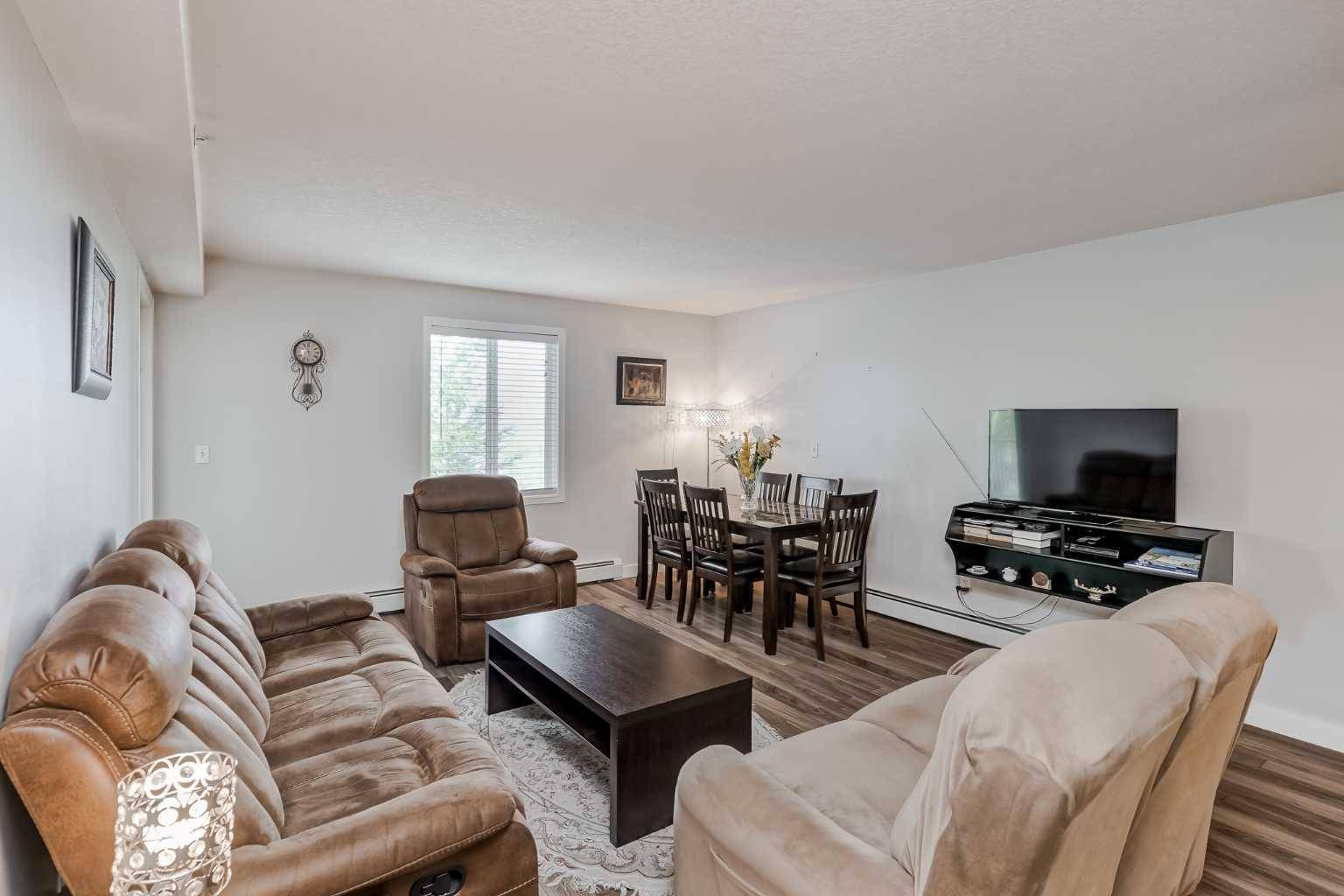 Calgary, AB T3G 5N5,4000 Citadel Meadow PT NW #308