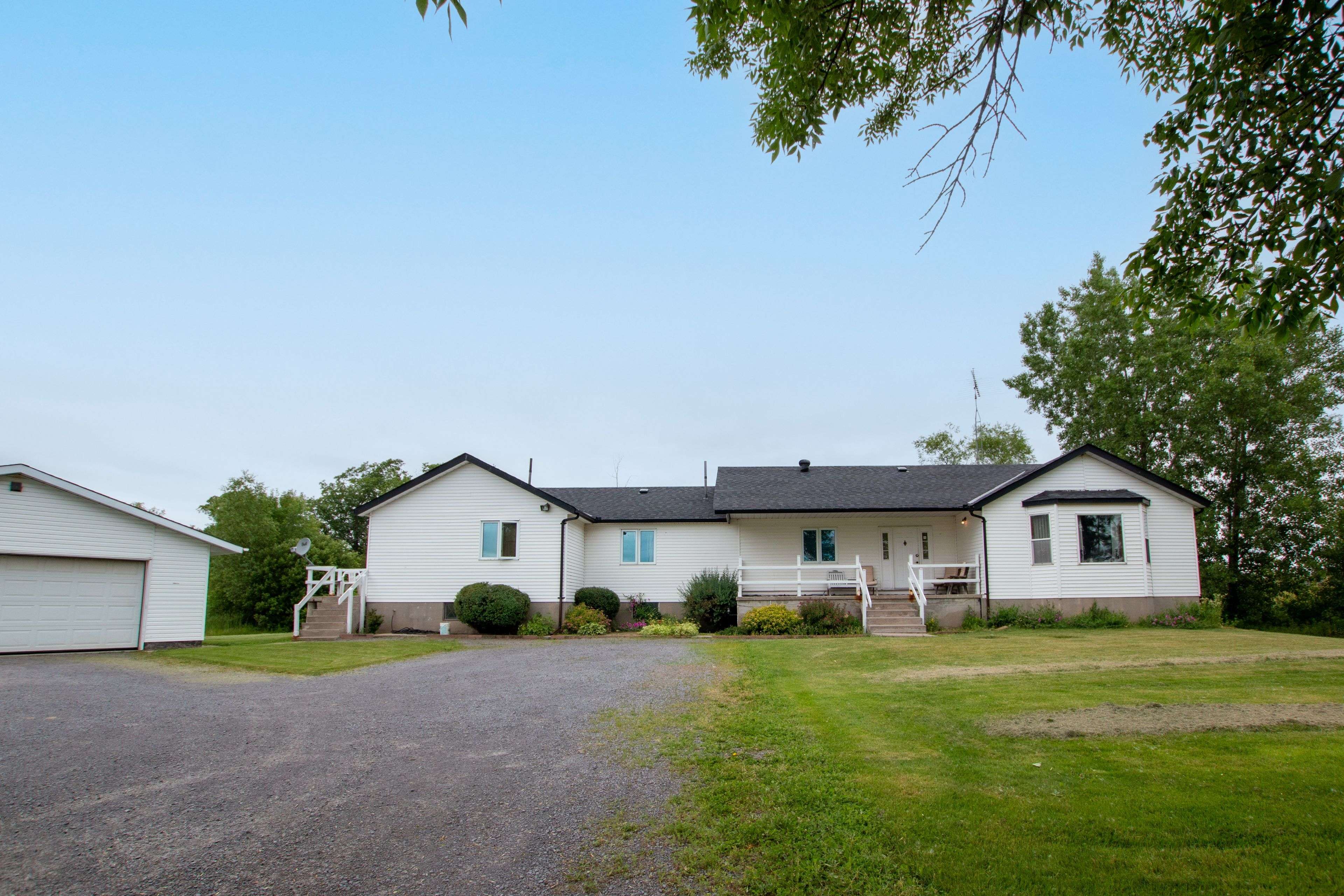 Prince Edward County, ON K0K 1W0,2075 Fish Lake RD