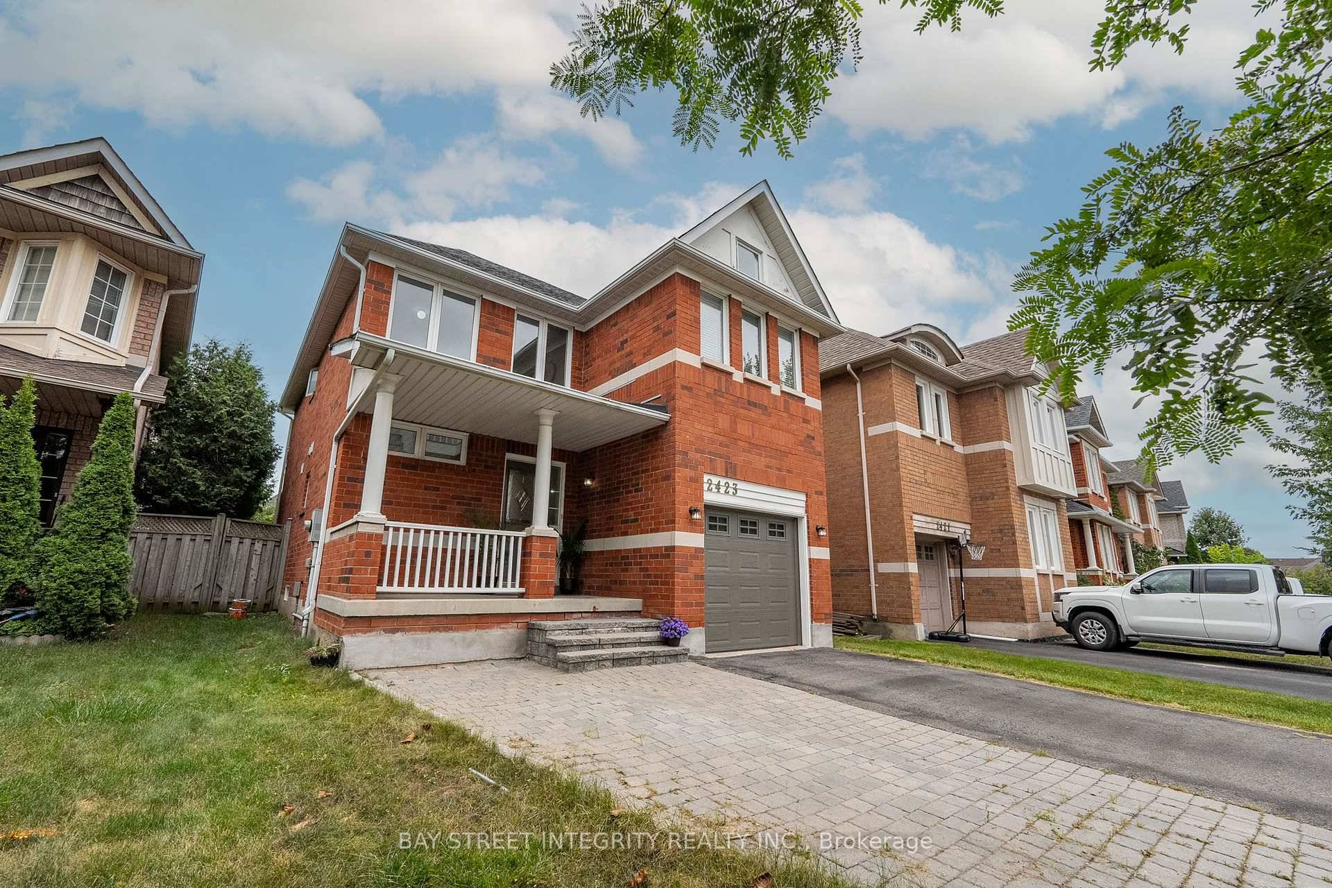 2423 Nichols DR, Oakville, ON L6H 6T2