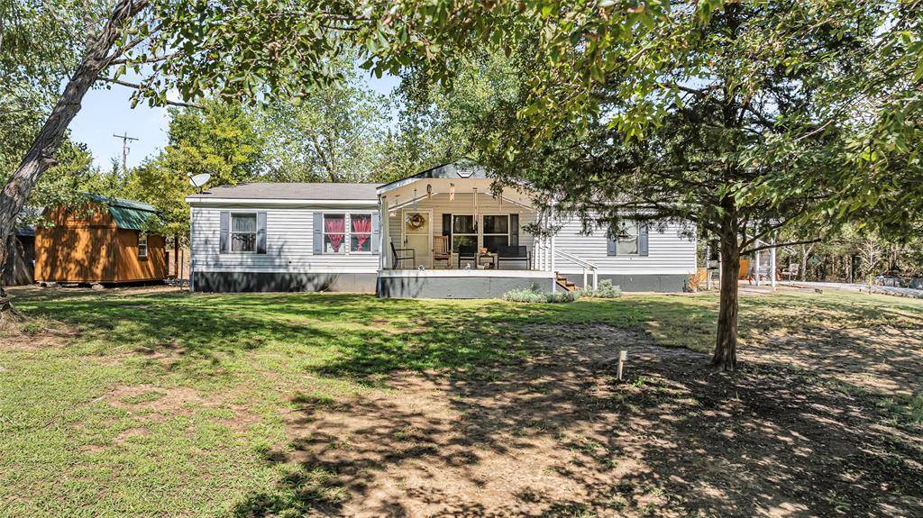 Healdton, OK 73438,86 Apple Street