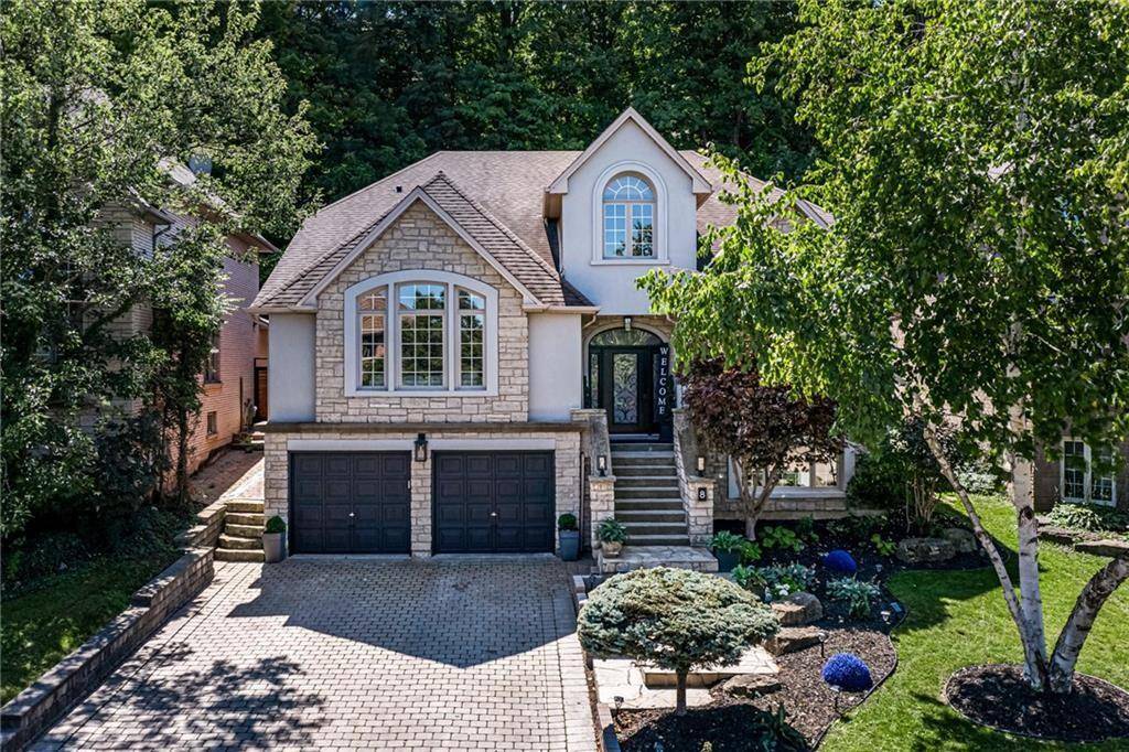 8 ORR Crescent, Stoney Creek, ON L8G 5C6
