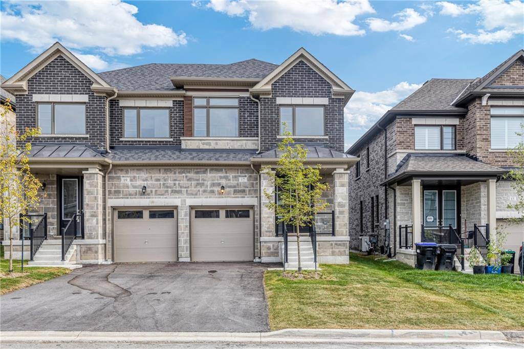 17 DAFFODIL Road, Springwater, ON L9X 2C5