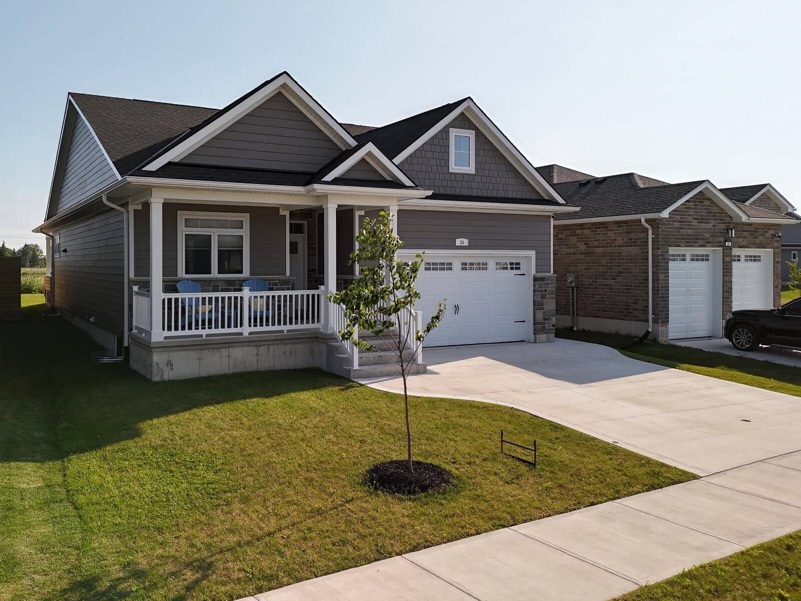 Lambton Shores, ON N0M 1T0,33 Brooklawn DR