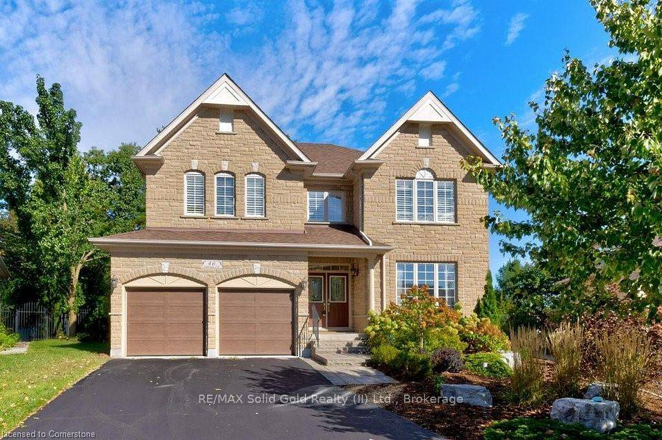 Kitchener, ON N2P 2S9,46 Oakdale CT