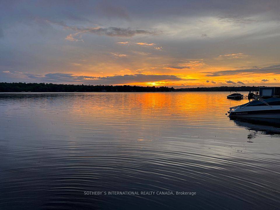 Severn, ON P0E 1N0,1658 Peninsula Point RD