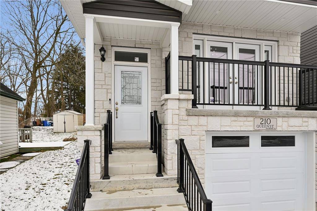 210 S QUEEN Street S, Simcoe, ON N3Y 3C8