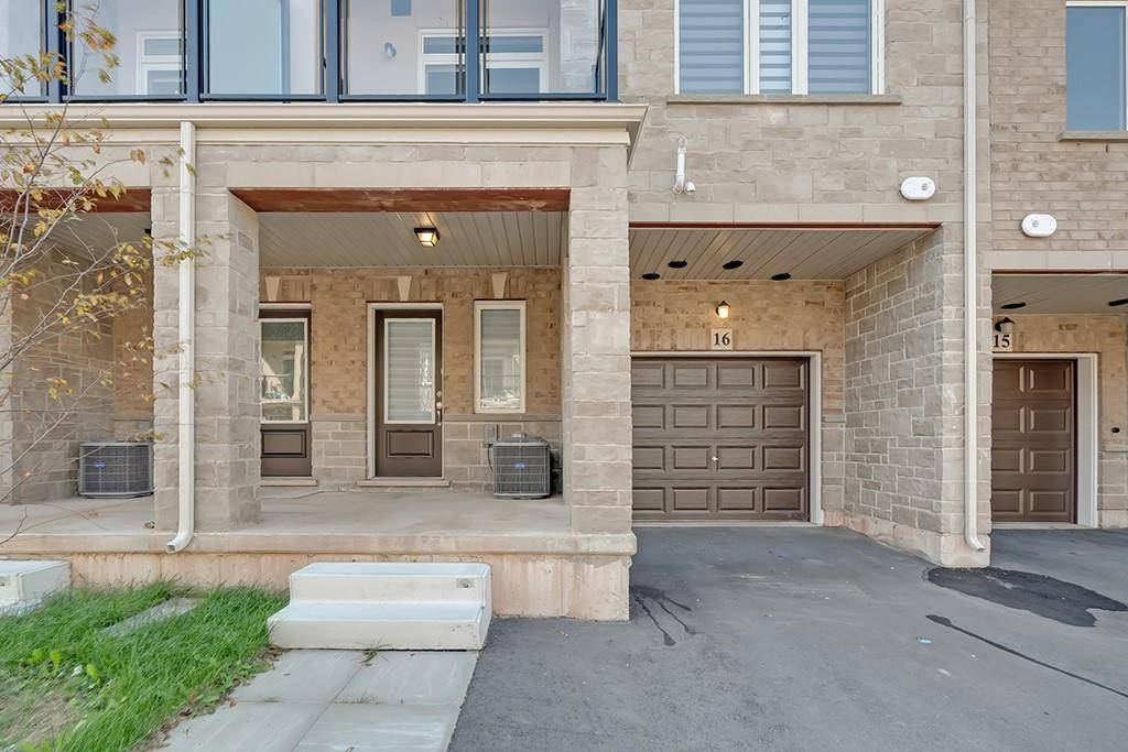 40 ZINFANDEL Drive #16, Stoney Creek, ON L8E 0L1