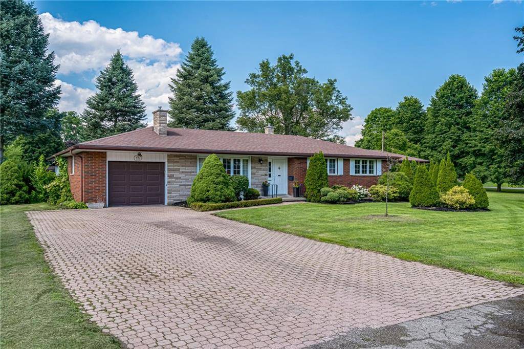 11 MESSECAR Drive, Burford, ON N0E 1A0