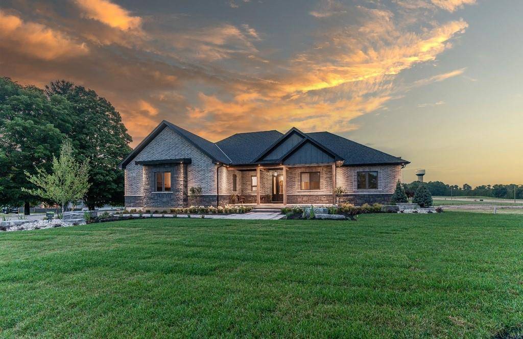 3 CLOVER Lane #Main, Otterville, ON N0J 1R0