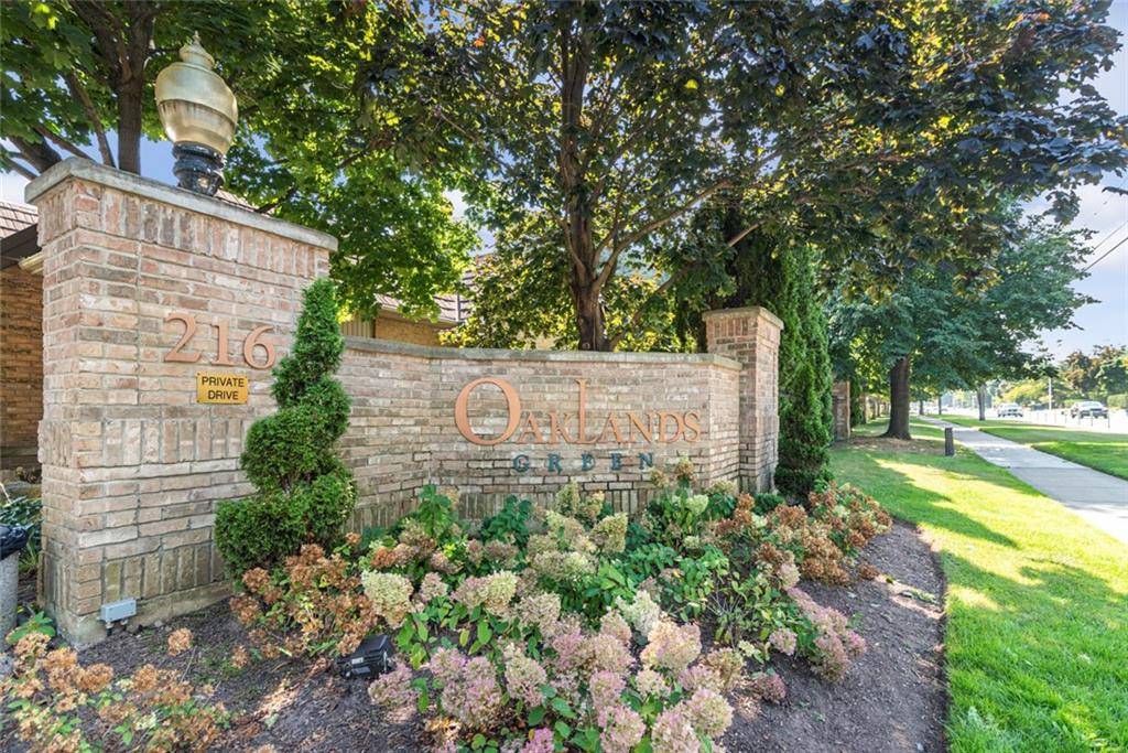 216 PLAINS Road W #B405, Burlington, ON L7T 4K8