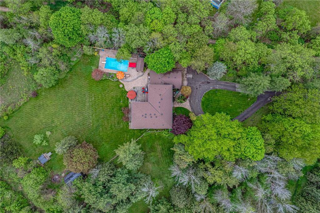 57 KENNEDY Road, Caledon, ON L7C 2M7