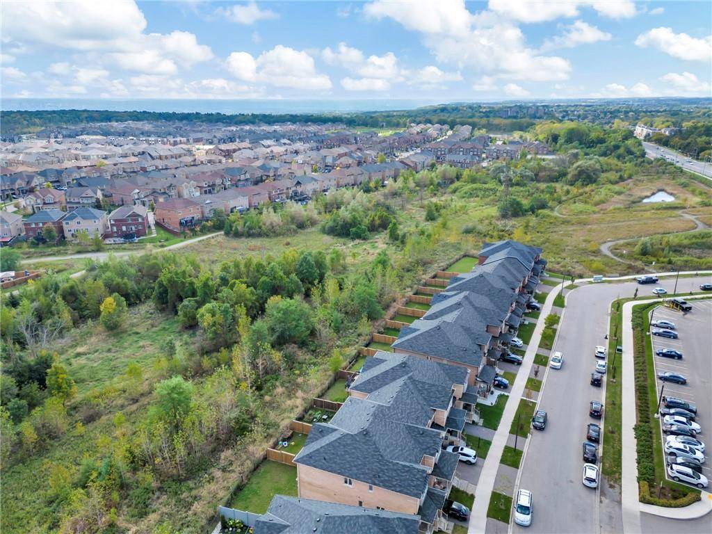 450 DUNDAS Street E #226, Waterdown, ON L8N 2Z7