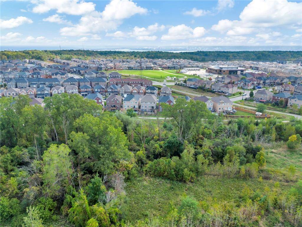 450 DUNDAS Street E #226, Waterdown, ON L8N 2Z7