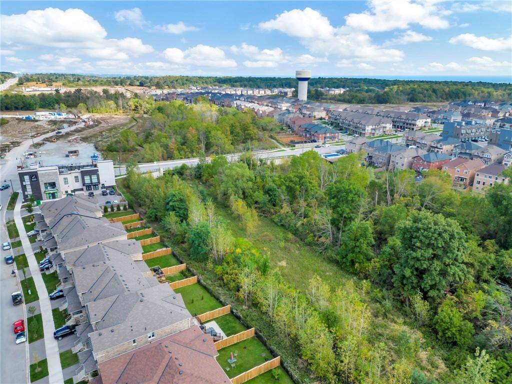 450 DUNDAS Street E #226, Waterdown, ON L8N 2Z7