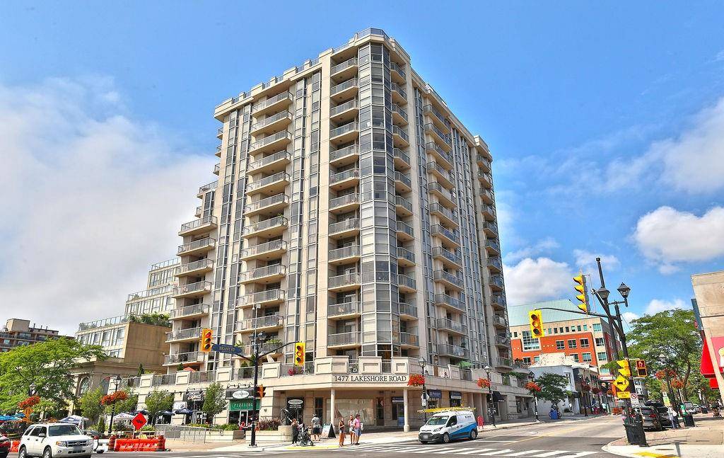 1477 LAKESHORE Road #301, Burlington, ON L7S 1B5