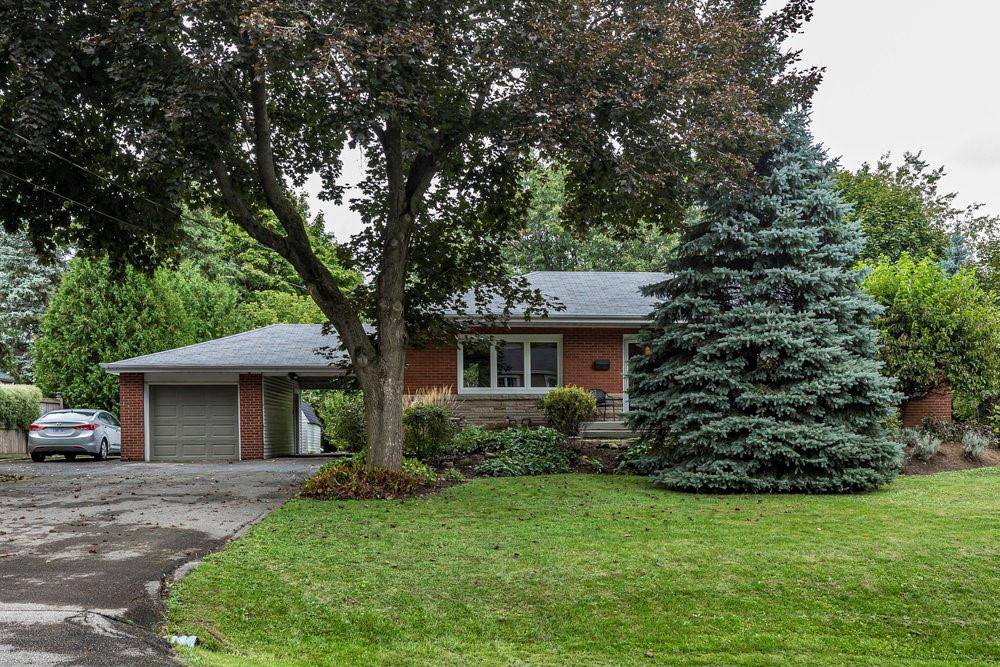 839 MEWBURN Road, Ancaster, ON L9G 3E4