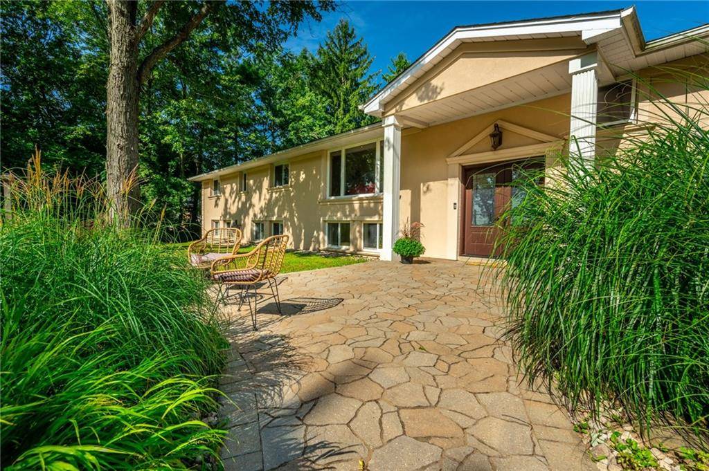 2159 BRITANNIA Road, Burlington, ON L7P 0E8