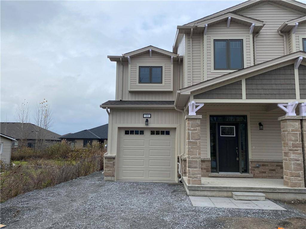24 OAKDALE Avenue #Upper, St. Catharines, ON L2P 2B9