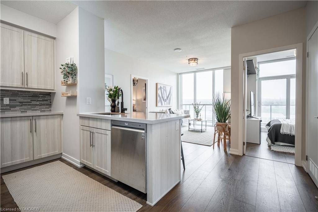 2087 FAIRVIEW Street #908, Burlington, ON L7R 0E5