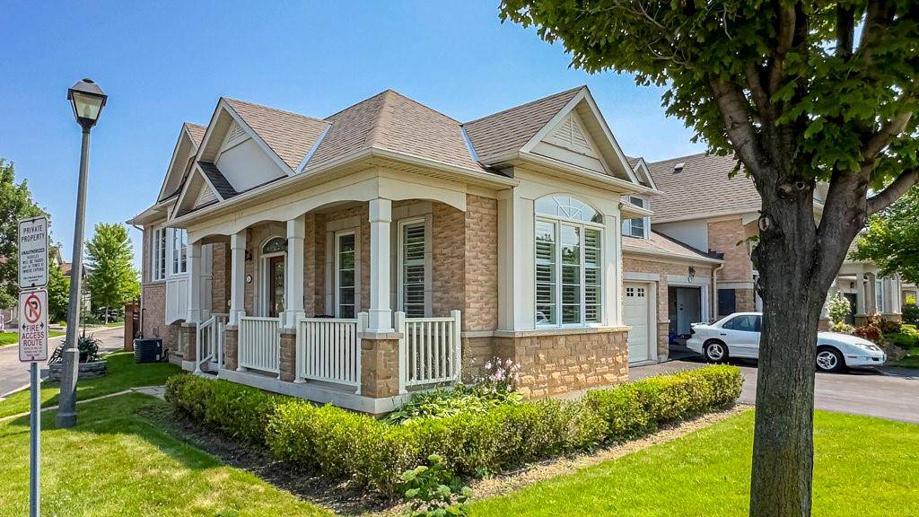 4400 MILLCROFT PARK Drive #34, Burlington, ON L7M 5B5
