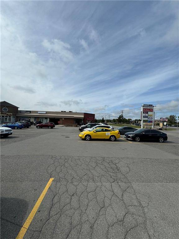 2200 E RYMAL Road E #8, Hannon, ON L0R 1P0