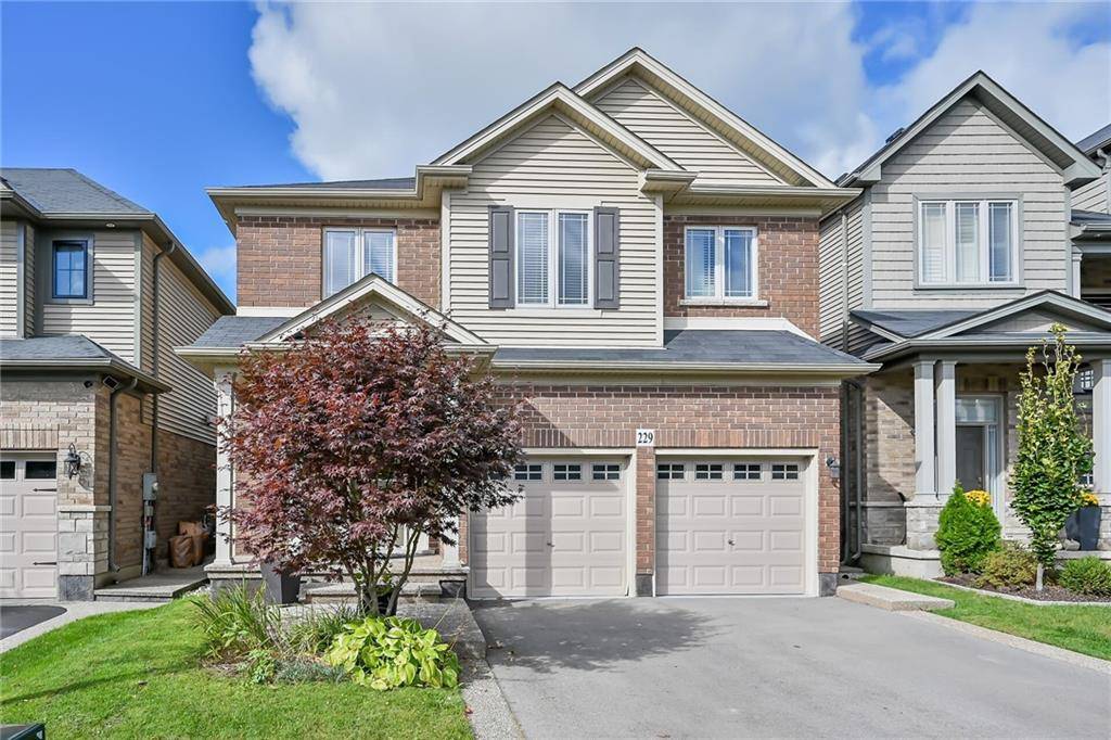 229 JOHN FREDERICK Drive, Ancaster, ON L9G 0E4
