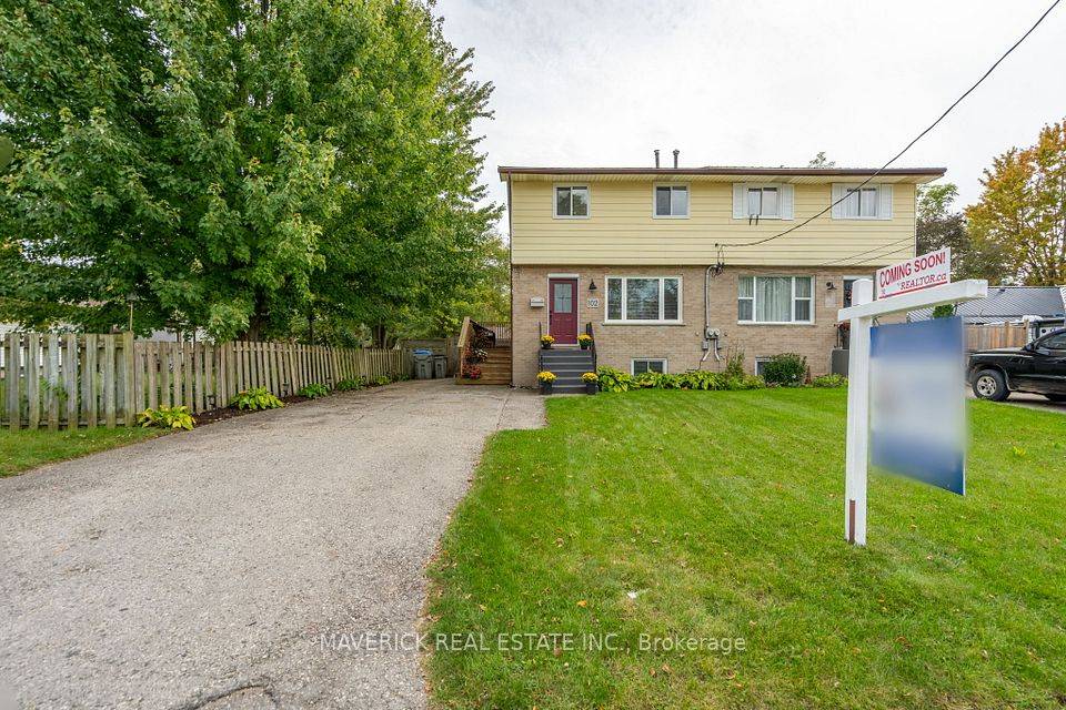 Strathroy-caradoc, ON N7G 1H3,102 Clarence ST