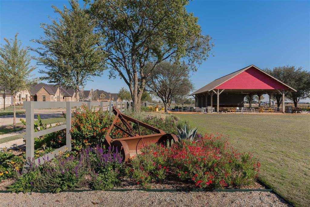 Argyle, TX 76226,2013 Longspur