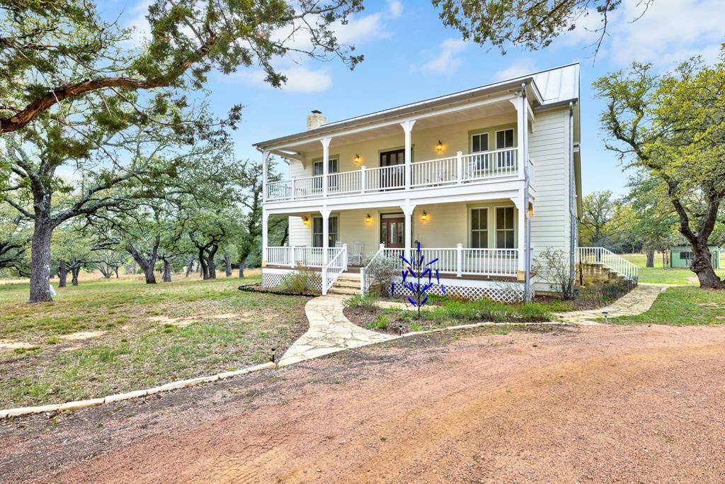 Fredericksburg, TX 78624,2732 -- Knopp School Rd