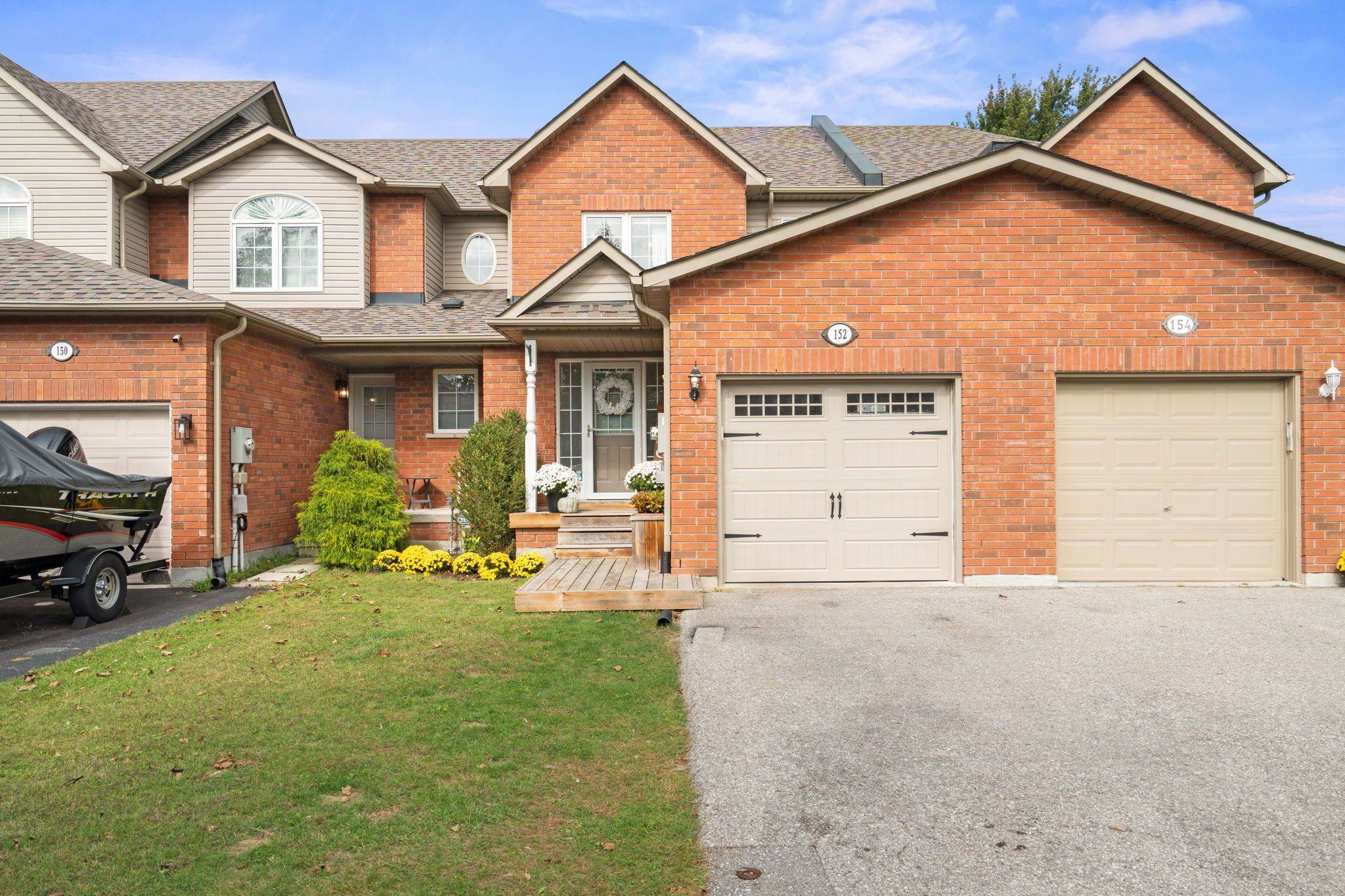 Clarington, ON L1E 3G3,152 Richfield SQ