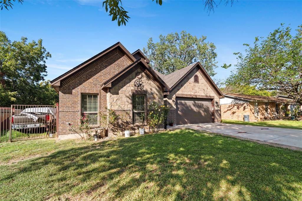 Everman, TX 76140,717 Heathcliff Drive