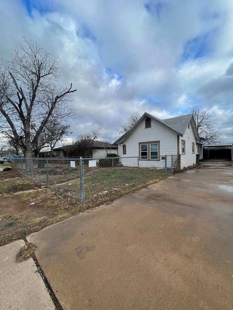 San Angelo, TX 76901,1835 Willow St