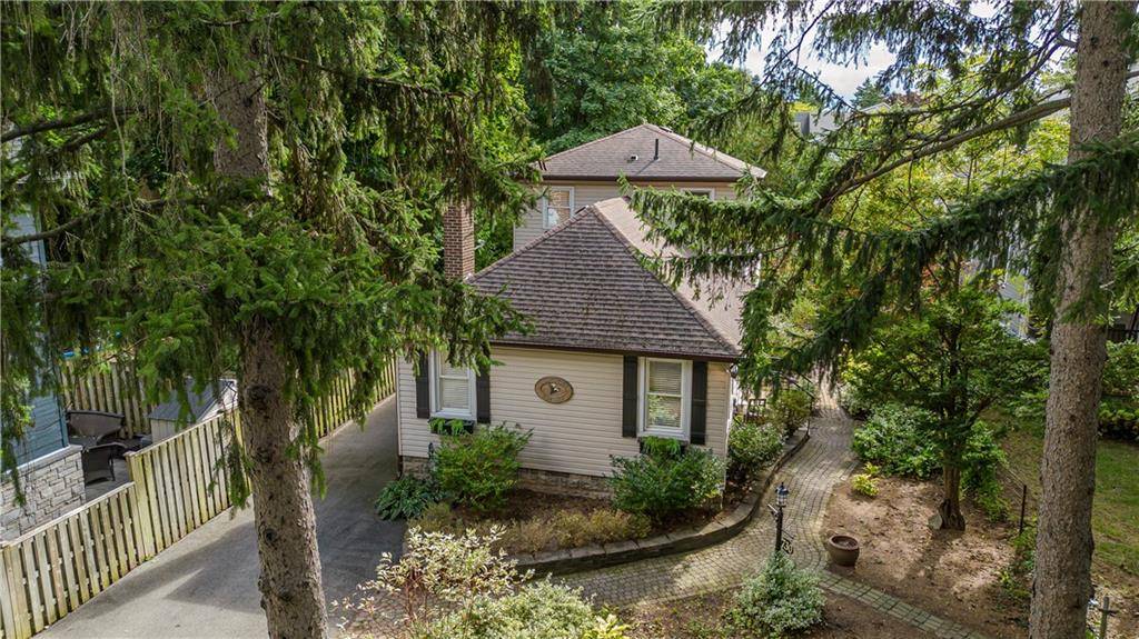 730 GRAND VIEW Avenue, Burlington, ON L7T 1K9
